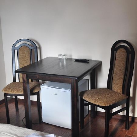 Hotelik Hermes Pieniezno Camera foto