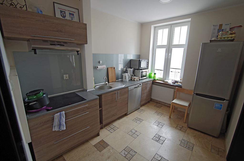 Hotelik Hermes Pieniezno Esterno foto